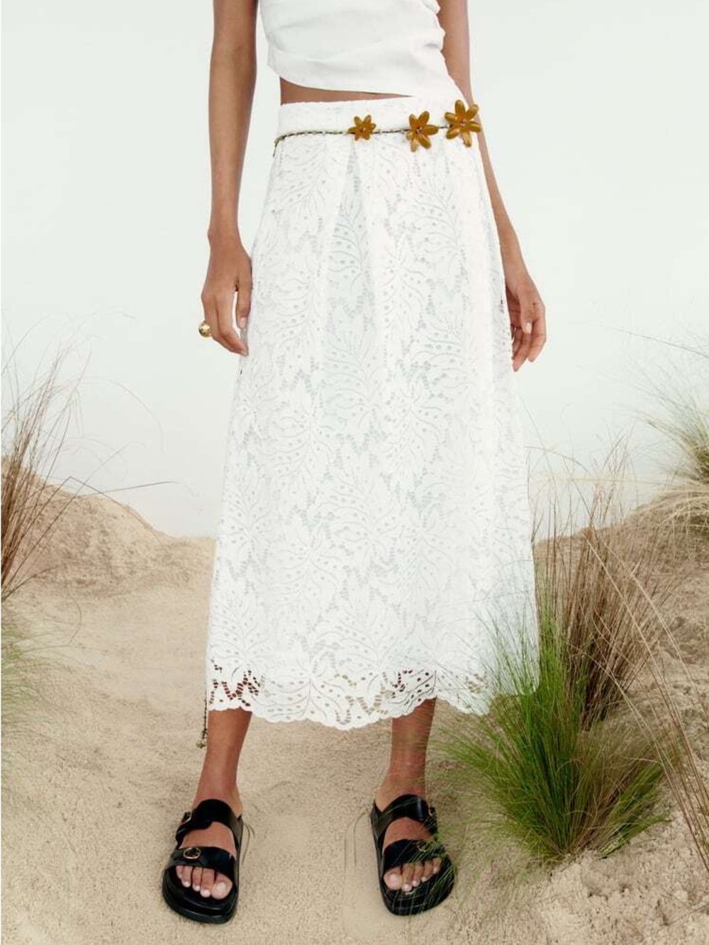Zara White Perforated Floral Embroidery Lace Midi Skirt